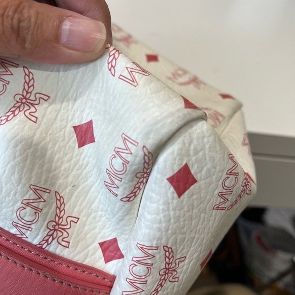 MCM WHITE VISETOS SHOPPING TOTE - Picture 7 of 16